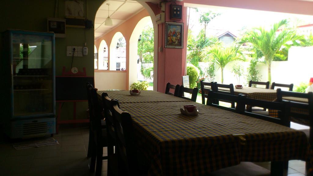 Ocean View Tourist Guest House At Negombo Beach Near The Airport Zewnętrze zdjęcie