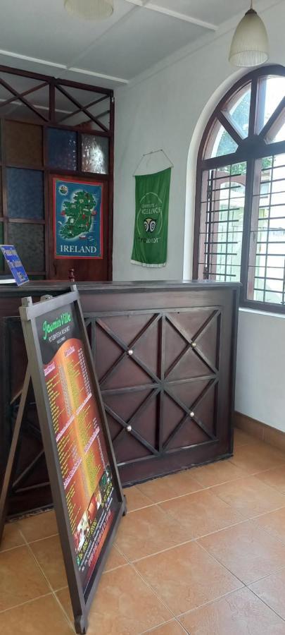 Ocean View Tourist Guest House At Negombo Beach Near The Airport Zewnętrze zdjęcie